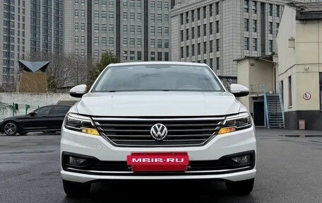 Volkswagen Lavida, 2021 год, 1 027 000 рублей, 2 фотография