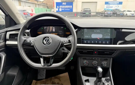 Volkswagen Lavida, 2021 год, 1 027 000 рублей, 15 фотография