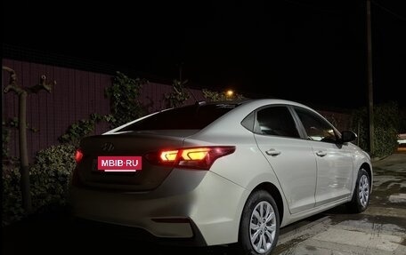 Hyundai Solaris II рестайлинг, 2019 год, 1 250 000 рублей, 8 фотография