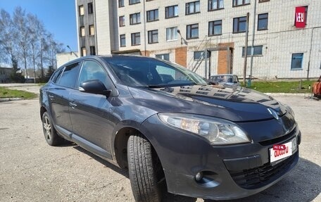 Renault Megane III, 2010 год, 420 000 рублей, 2 фотография