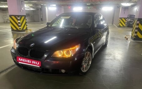 BMW 5 серия, 2004 год, 1 050 000 рублей, 9 фотография