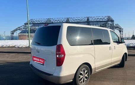 Hyundai H-1 II рестайлинг, 2021 год, 2 999 999 рублей, 2 фотография
