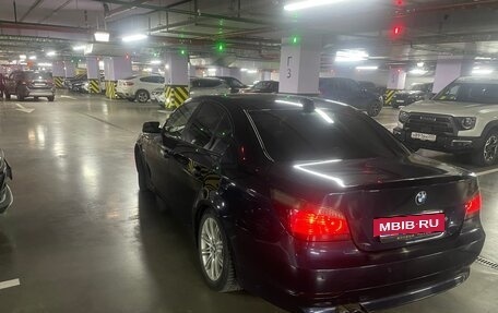 BMW 5 серия, 2004 год, 1 050 000 рублей, 11 фотография