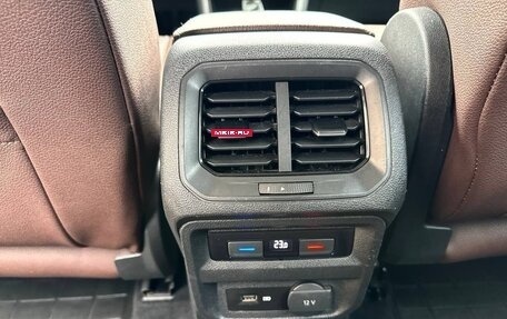 Volkswagen Tiguan II, 2020 год, 2 550 000 рублей, 18 фотография