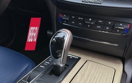 Maserati Ghibli, 2017 год, 4 500 000 рублей, 9 фотография
