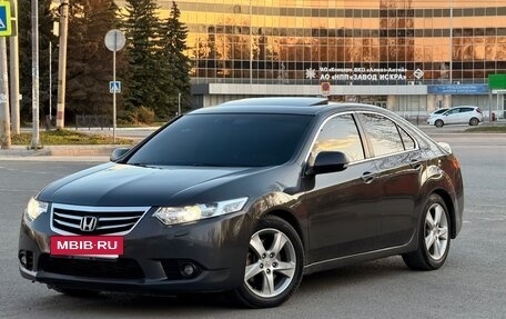 Honda Accord VIII рестайлинг, 2011 год, 1 190 000 рублей, 2 фотография