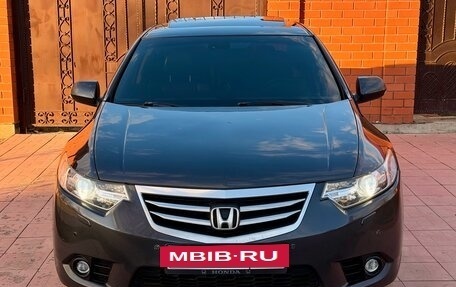 Honda Accord VIII рестайлинг, 2011 год, 1 190 000 рублей, 10 фотография
