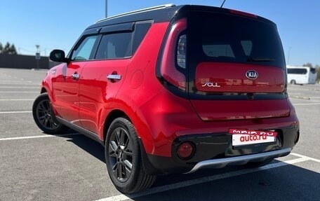 KIA Soul II рестайлинг, 2018 год, 1 840 000 рублей, 4 фотография