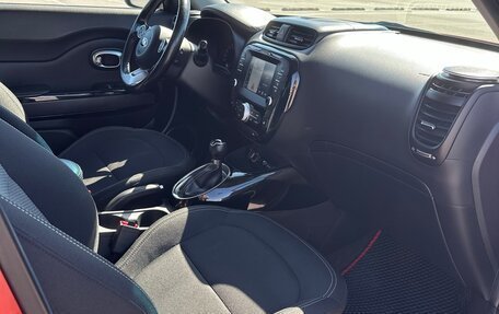 KIA Soul II рестайлинг, 2018 год, 1 840 000 рублей, 24 фотография