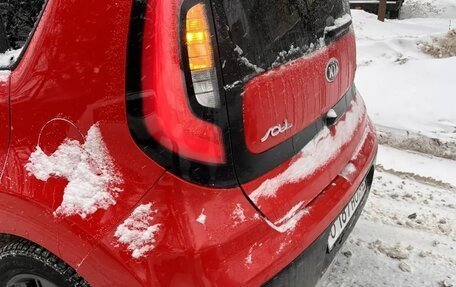 KIA Soul II рестайлинг, 2018 год, 1 840 000 рублей, 37 фотография