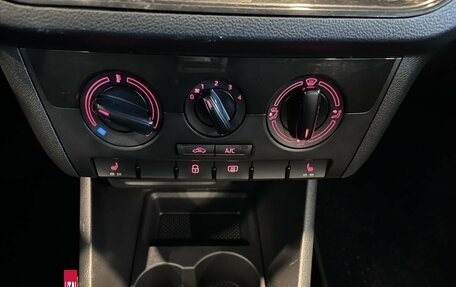 Volkswagen Polo VI (EU Market), 2021 год, 1 280 000 рублей, 15 фотография