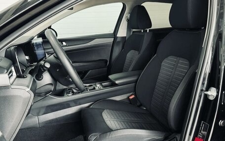 KIA K5, 2021 год, 2 190 000 рублей, 21 фотография