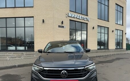 Volkswagen Polo VI (EU Market), 2020 год, 1 550 000 рублей, 3 фотография
