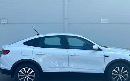 Renault Arkana I, 2020 год, 1 595 000 рублей, 5 фотография