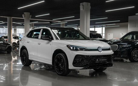 Volkswagen Tiguan, 2025 год, 4 650 000 рублей, 2 фотография