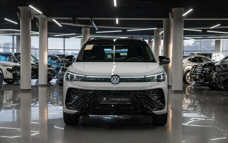 Volkswagen Tiguan, 2025 год, 4 650 000 рублей, 3 фотография
