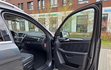 Mercedes-Benz GL-Класс, 2014 год, 3 870 000 рублей, 32 фотография