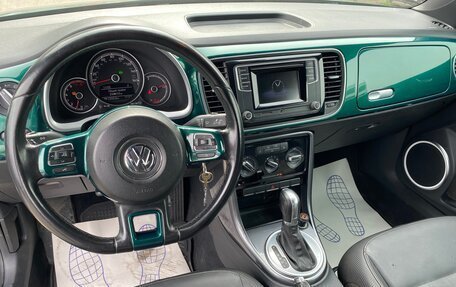 Volkswagen Beetle, 2017 год, 1 600 000 рублей, 9 фотография