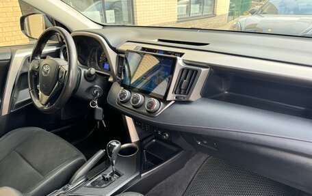 Toyota RAV4, 2013 год, 1 590 000 рублей, 16 фотография