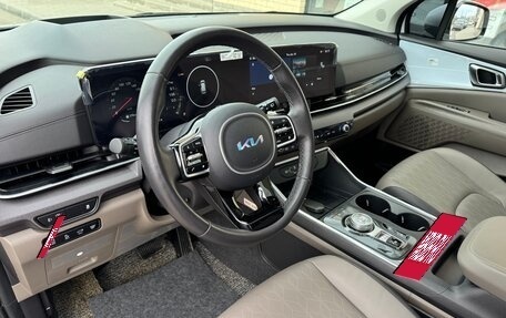 KIA Carnival, 2024 год, 5 900 000 рублей, 16 фотография