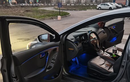 Hyundai Avante, 2011 год, 1 170 000 рублей, 10 фотография