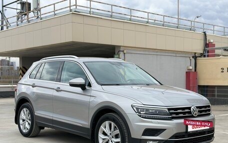 Volkswagen Tiguan II, 2018 год, 2 690 000 рублей, 3 фотография