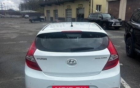 Hyundai Solaris II рестайлинг, 2015 год, 1 250 000 рублей, 4 фотография
