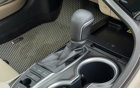 Toyota Camry, 2023 год, 4 650 000 рублей, 22 фотография