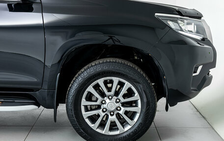 Toyota Land Cruiser Prado 150 рестайлинг 2, 2018 год, 3 319 000 рублей, 7 фотография