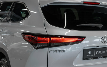 Toyota Highlander, 2025 год, 5 300 000 рублей, 24 фотография