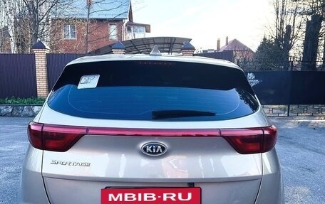 KIA Sportage IV рестайлинг, 2017 год, 1 750 000 рублей, 4 фотография