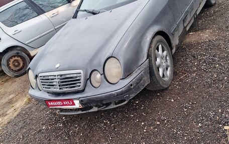 Mercedes-Benz CLK-Класс, 2000 год, 155 000 рублей, 6 фотография
