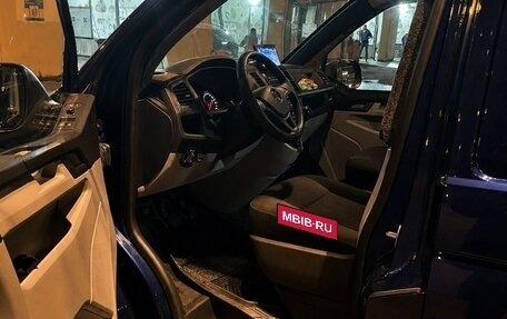 Volkswagen Transporter T6 рестайлинг, 2019 год, 4 000 000 рублей, 3 фотография
