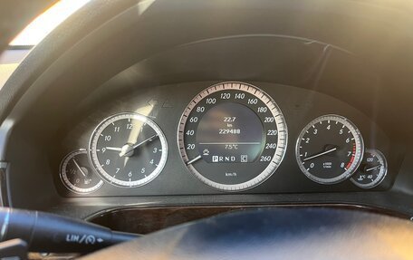 Mercedes-Benz E-Класс, 2010 год, 1 150 000 рублей, 6 фотография