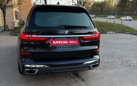 BMW X7, 2021 год, 10 500 000 рублей, 3 фотография