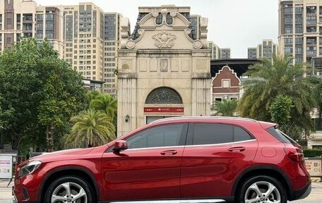 Mercedes-Benz GLA, 2018 год, 1 630 000 рублей, 8 фотография