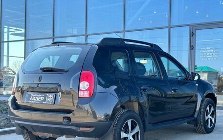 Renault Duster I рестайлинг, 2014 год, 890 000 рублей, 2 фотография