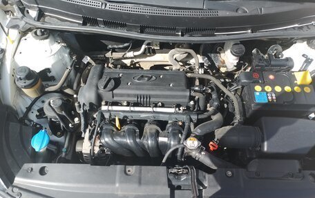 Hyundai Solaris II рестайлинг, 2015 год, 940 000 рублей, 14 фотография