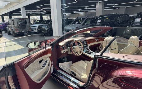 Bentley Continental GT III, 2019 год, 24 990 000 рублей, 21 фотография