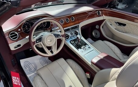 Bentley Continental GT III, 2019 год, 24 990 000 рублей, 22 фотография