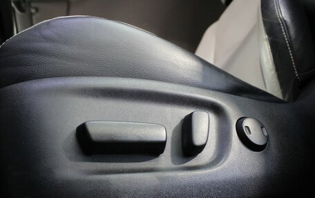 Toyota RAV4, 2018 год, 3 180 000 рублей, 14 фотография
