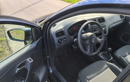 Volkswagen Polo VI (EU Market), 2012 год, 695 000 рублей, 11 фотография