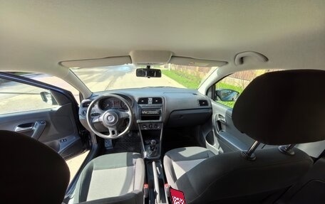Volkswagen Polo VI (EU Market), 2012 год, 695 000 рублей, 20 фотография