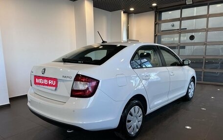 Skoda Rapid I, 2018 год, 1 100 000 рублей, 3 фотография