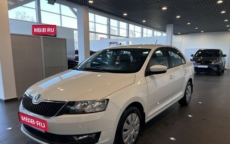 Skoda Rapid I, 2018 год, 1 100 000 рублей, 7 фотография