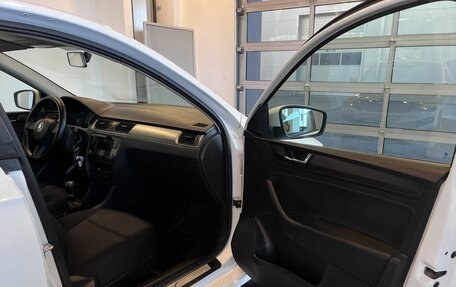 Skoda Rapid I, 2018 год, 1 100 000 рублей, 27 фотография
