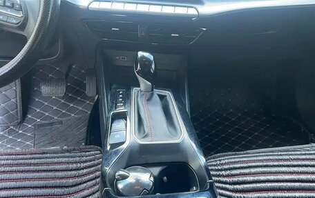 MG 5, 2022 год, 1 040 000 рублей, 13 фотография