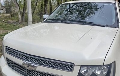Chevrolet Tahoe III, 2012 год, 1 800 000 рублей, 1 фотография