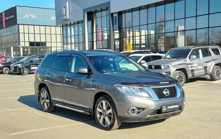 Nissan Pathfinder, 2015 год, 1 950 000 рублей, 5 фотография