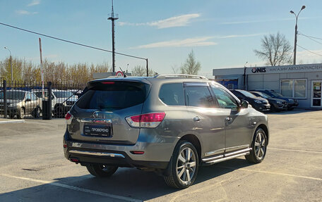 Nissan Pathfinder, 2015 год, 1 950 000 рублей, 9 фотография